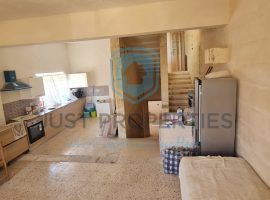 PAOLA- WELL LOCATED TWO BEDROOM TOWN HOUSE FOR-SALE